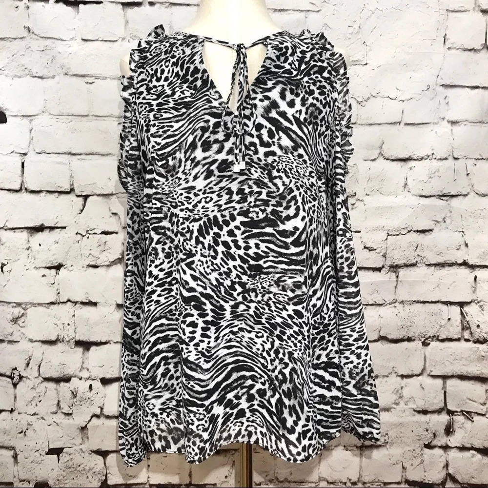 NWT MICHAEL Michael Kors Big Cat Cold‎ Shoulder Top
